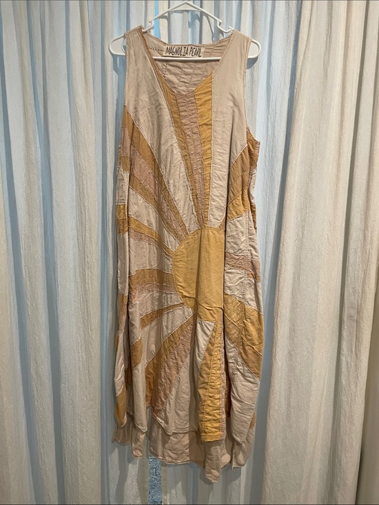 Magnolia Pearl Dresses & Skirts - Magnolia Pearl Sunburst Patchwork Maxi Dress — Beige & Mustard